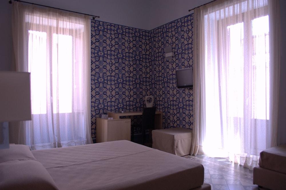 Hotel Vittorio Veneto Рагуза Экстерьер фото
